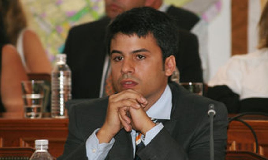 Imagen de Marcos Bergaz en 2008 poco antes de presentar su dimisión como concejal en Arrecife.