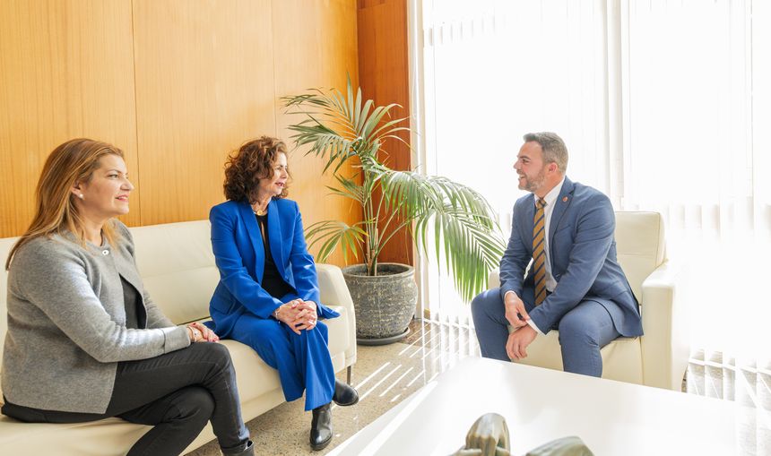 Visita de la consejera de Hacienda y Relaciones con la UE (3)
