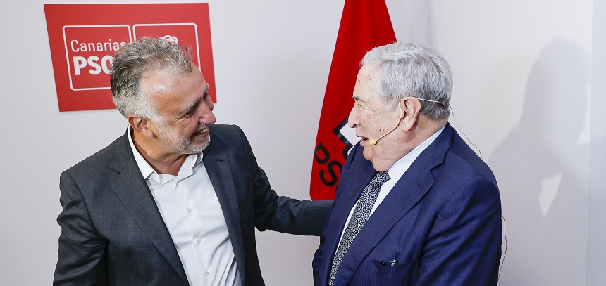 Jerónimo Saavedra y Ángel Víctor Torres.