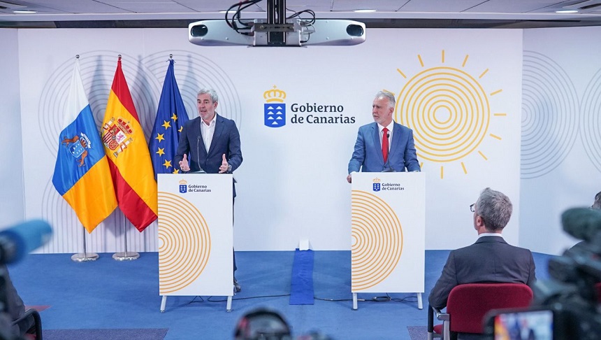 Imagen de Clavijo y Torres durante su comparecencia de prensa.