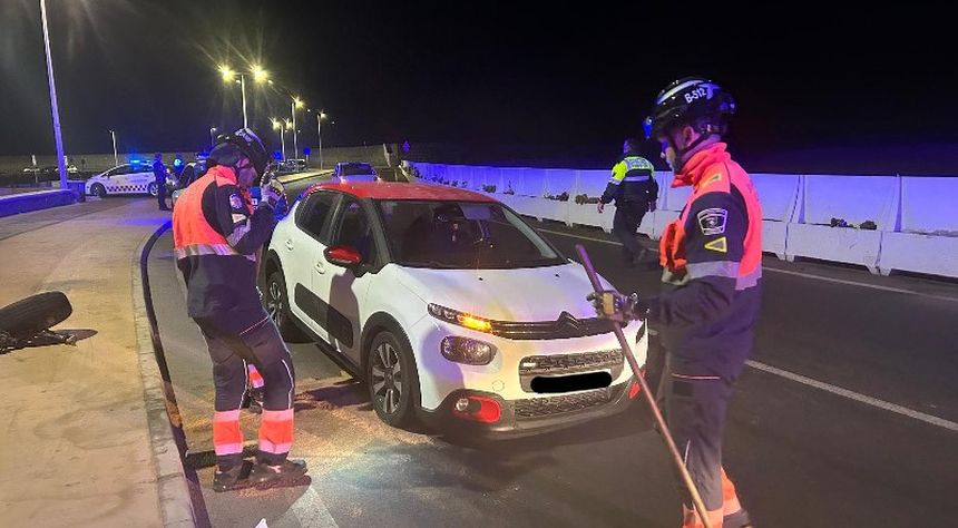Imagen del accidente que se produjo en la salida del puerto deportivo de la capital lanzaroteña