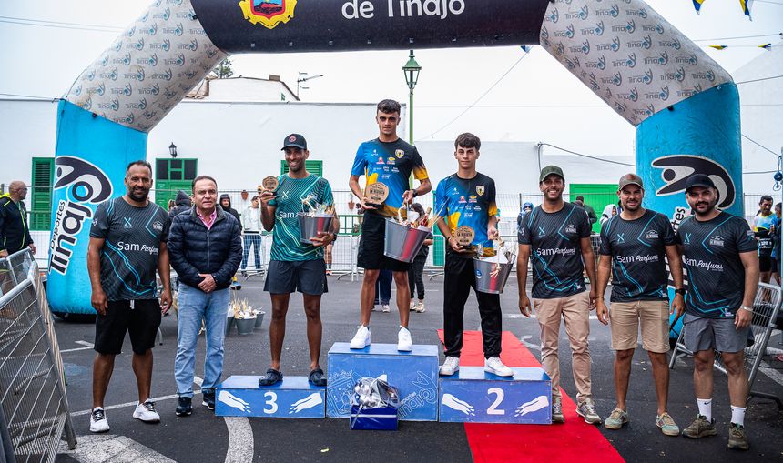 Imagen del podio de más de 5 kilómetros en la categoría masculina