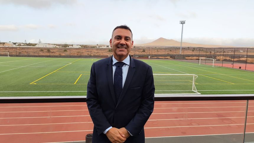 Oswaldo Betancort en las instalaciones que tantos quebraderos de cabeza le provocaron.