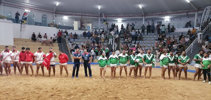 lucha cuatro