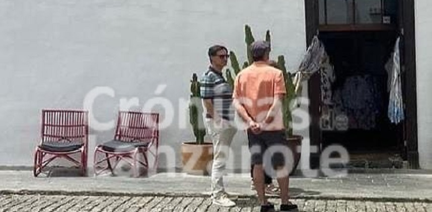 Salvador Illa y Pedro Sánchez en La Villa.
