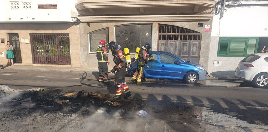 Los vecinos de la zona salieron alarmados de sus casas
