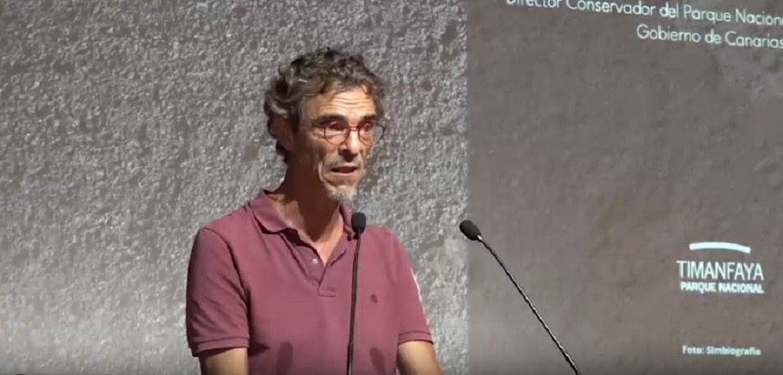 El director del Parque durante su intervención.