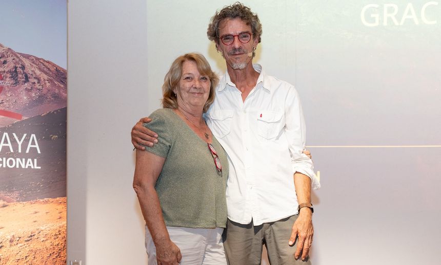 La doctora Carmen Romero y Pascual Gil, director-conservador de Timanfaya