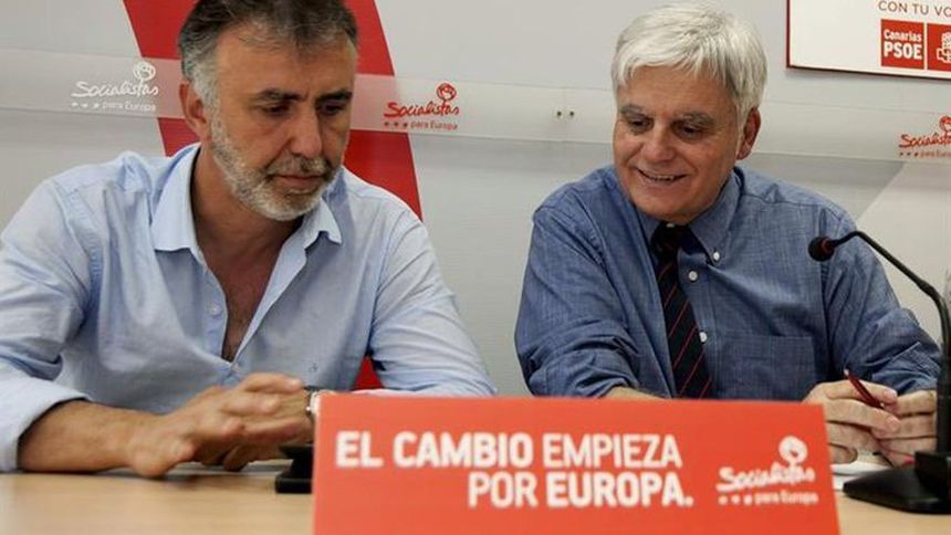 Fotografía que ha utilizado Ángel Víctor Torres para plasmar su dolor por la pérdida.