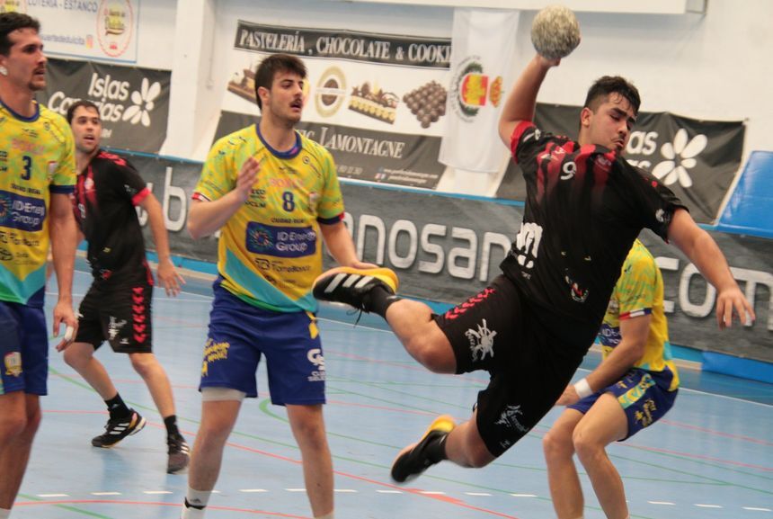 BALONMANO. SAN JOSÉ OBRERO - CASERÍO (1)