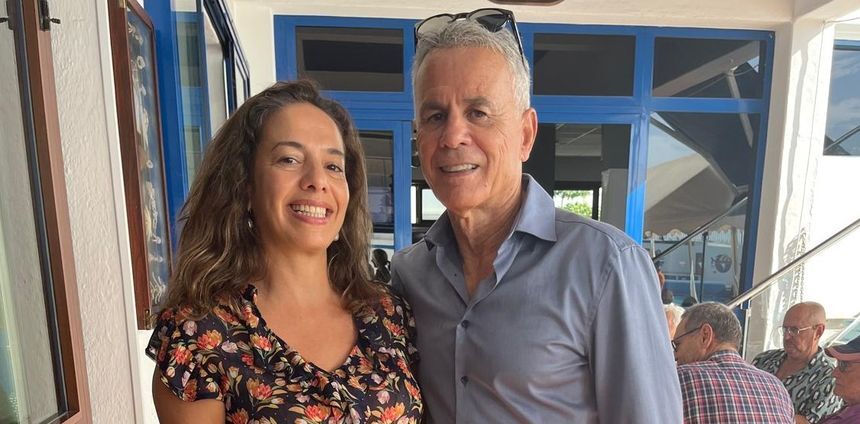 Los dos candidatos que se presentaban a las elecciones.