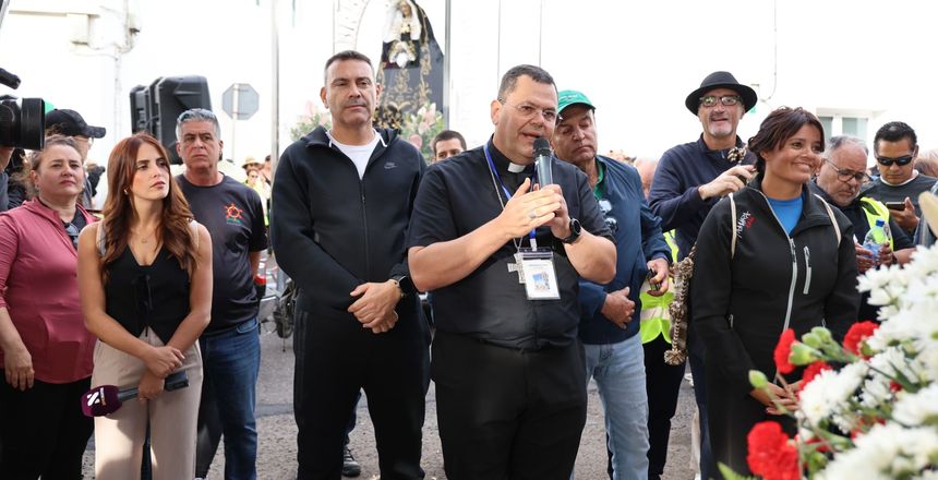 El presidente del Cabildo, Oswaldo Betancort, estuvo desde primera hora pendiente de lo que acontecía