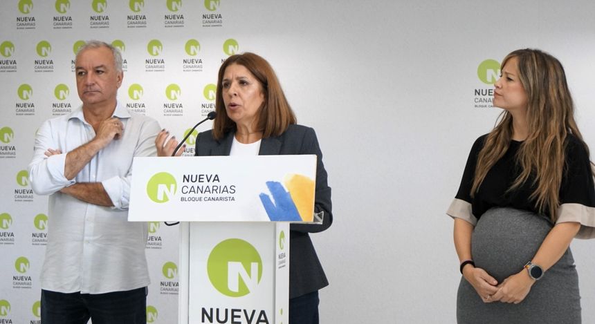 14 diciembre 2024 rueda de prensa sobre la ejecutiva. De izda a dcha, Luis Campos, Carmen Hernández y Carlota Guerra