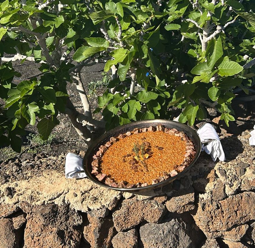 El arroz con carne de primera calidad, un gusto para los sentidos.