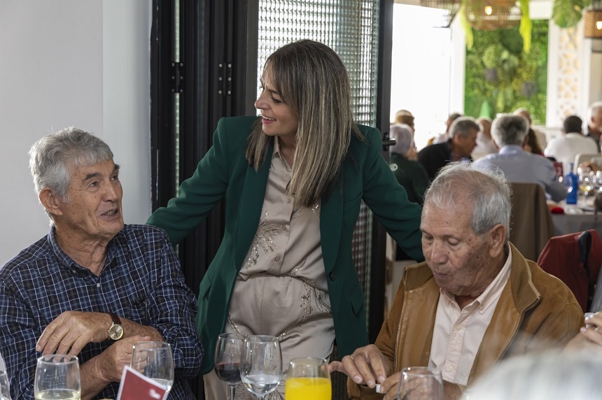 Almuerzo navideño mayores (3)