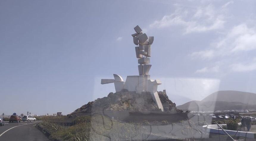 Imagen captada en la zona en el momento en el que cayeron los módulos