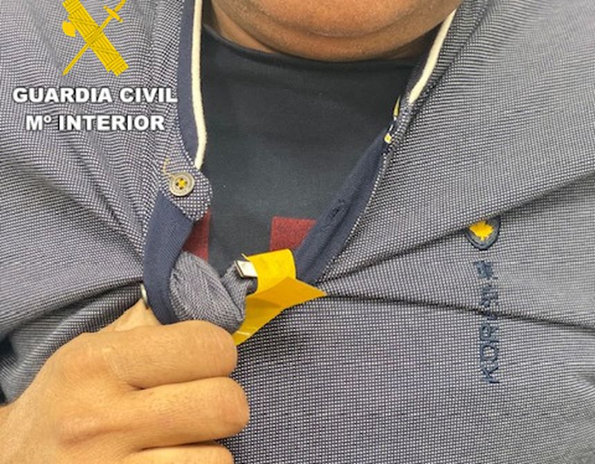 Imagen del dispositivo que utilizó uno de los examinados.
