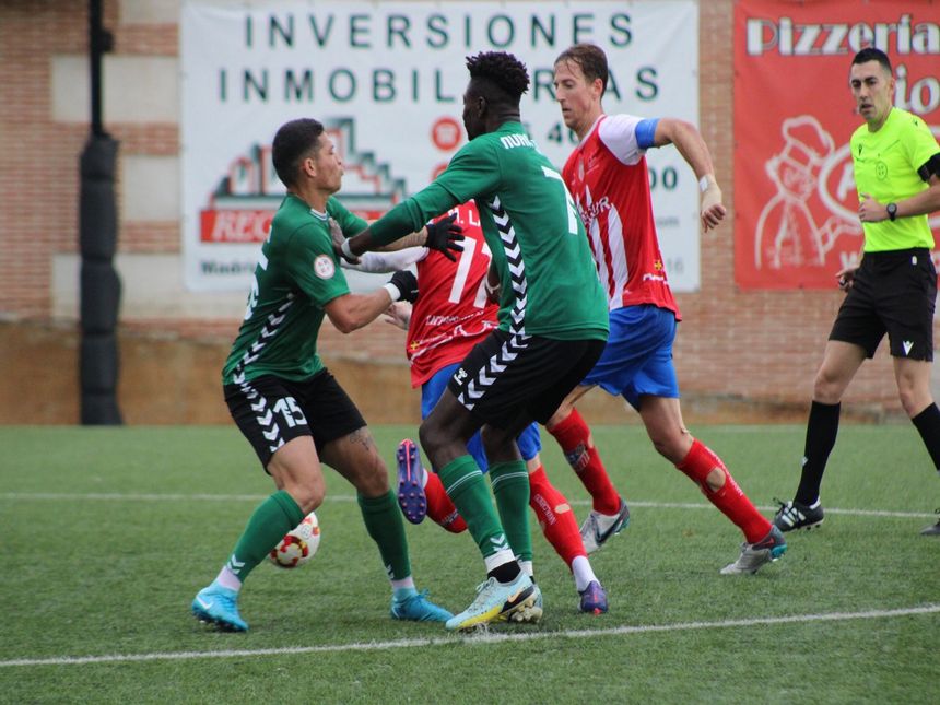 SEGUNDA RFEF. NAVALCARNERO - UNIÓN SUR YAIZA (4)