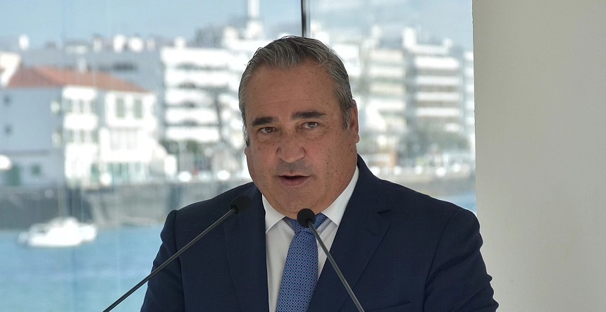Ángel Vázquez durante un acto en el Islote de la Fermina.