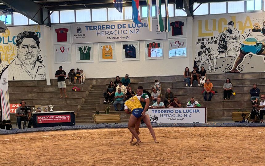 Agarrada de la categoría cadete