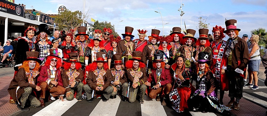 Componentes del grupo de gobierno de Tías durante el coso de Puerto del Carmen.