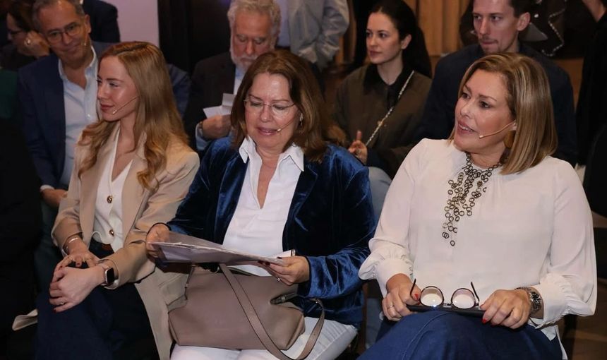 Astrid Pérez durante el desarrollo de la importante jornada