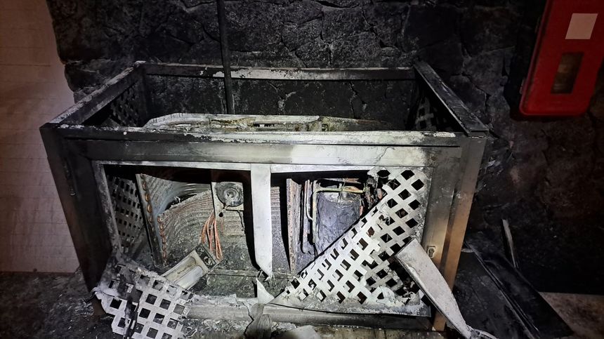 Aparato totalmente calcinado que provocó el fuego