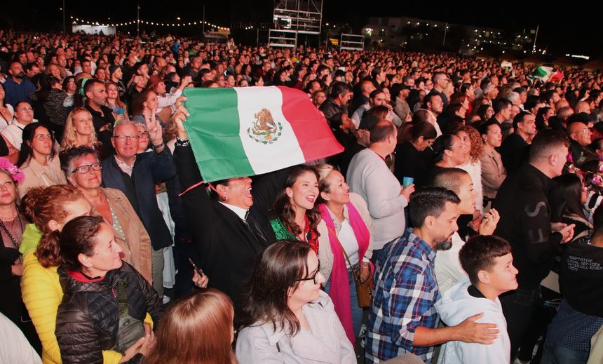 Entre el público también hubo apoyo mejicano