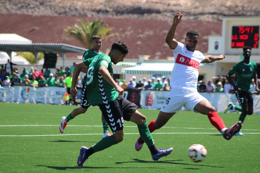 SEGUNDA RFEF. UNIÓN SUR YAIZA - SAN SEBASTIÁN DE LOS RESYES (5)