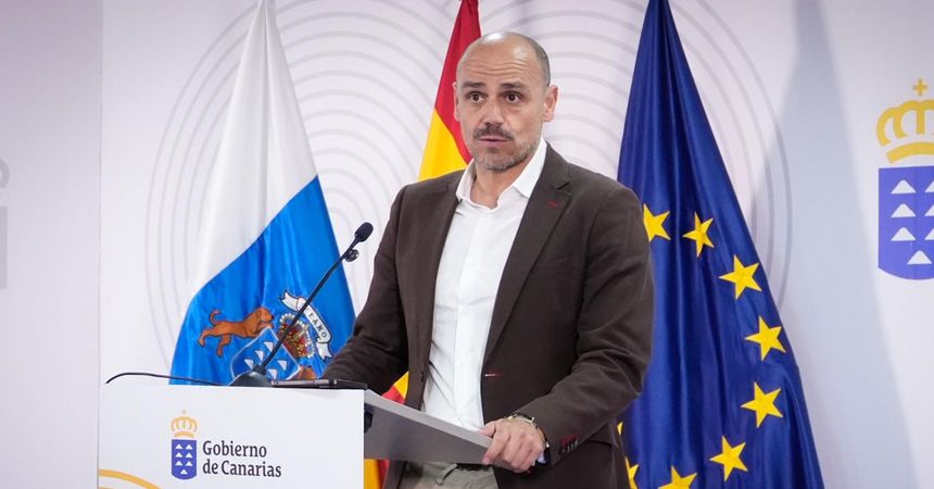 El portavoz del Gobierno, Alfonso Cabello, dando cuenta este lunes de los acuerdos del Consejo.