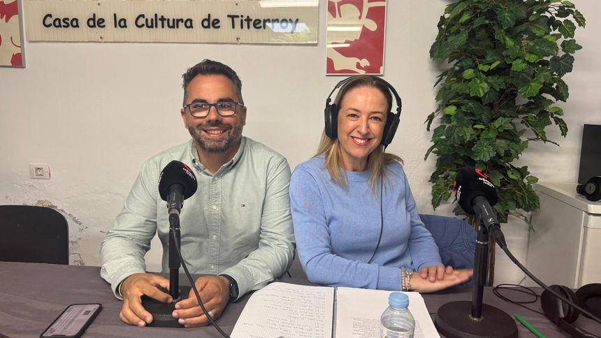 Echedey Eugenio reconoció el valor de la Asociación de Vecinos y su implicación en las fiestas del barrio.