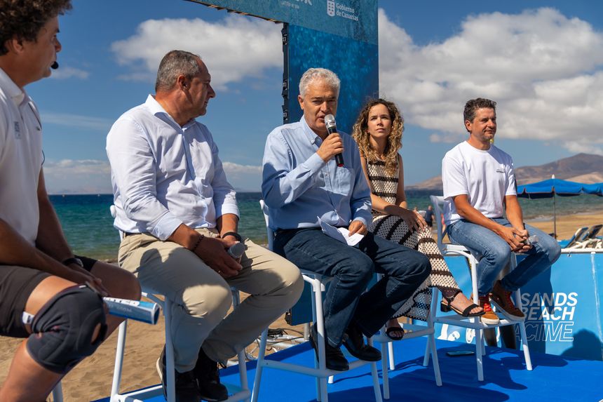 El alcalde de Tías, José Juan Cruz, durante la presentación del evento