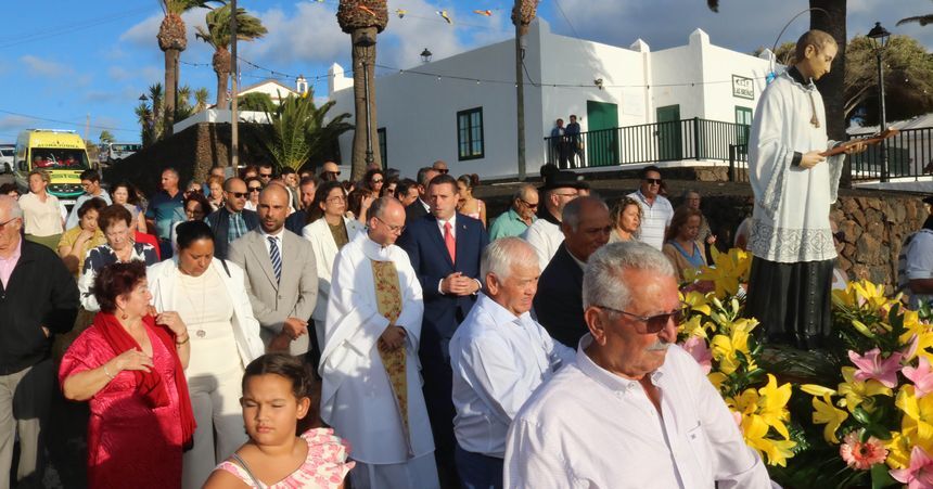 Procesión2