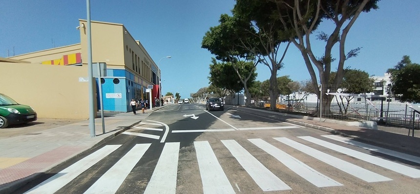 Desde ayer jueves está abierta a la circulación este tramo de la Vía Medular de Arrecife, hasta ahora afectada por las obras del emisario