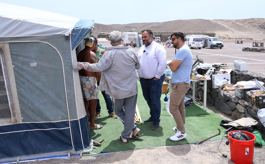 Usuarios Ärea de Acampada visita Samuel Martín julio 2025