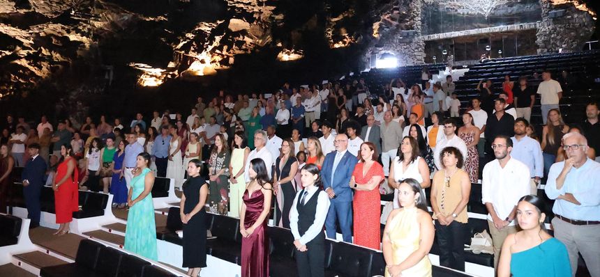 XV PROMOCIÓN GRADO EN TURISMO (3)