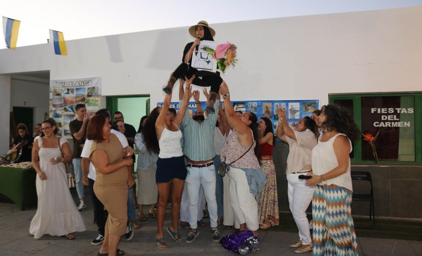 Entrega de obsequio 3