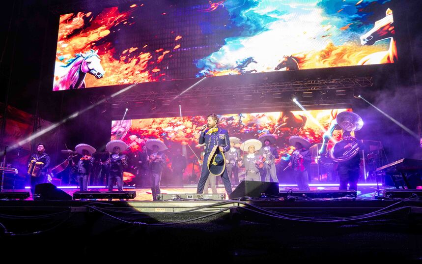 Alejandro Fernández Celebrates San Ginés with Unforgettable Concert in Arrecife