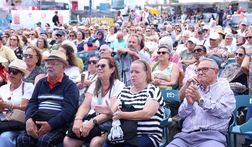 VISITA MAYORES FERIA DOLORES  (4)