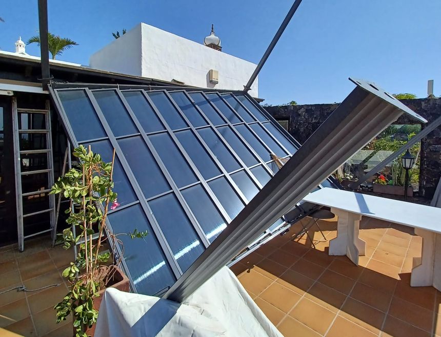 Severe Winds Cause Damage in Puerto del Carmen, Lanzarote
