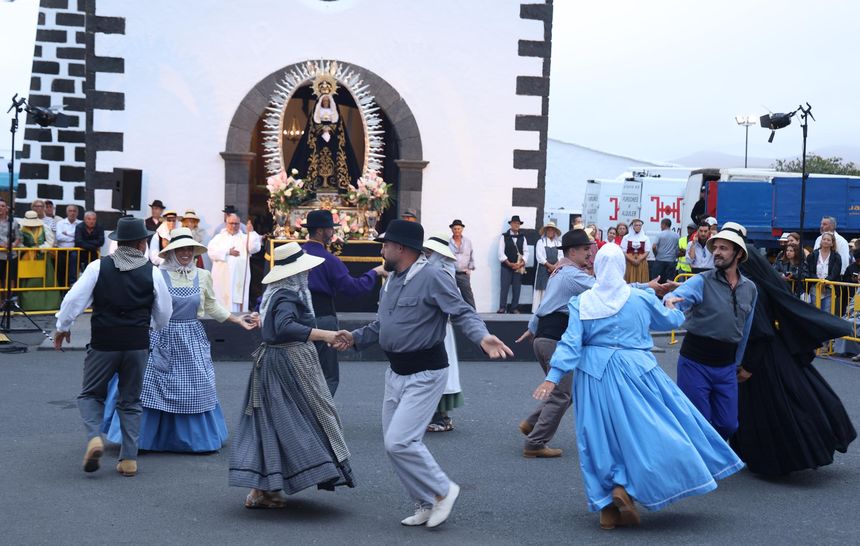 ROMERIA OFRENDA LOS DOLORES 2025 (13)