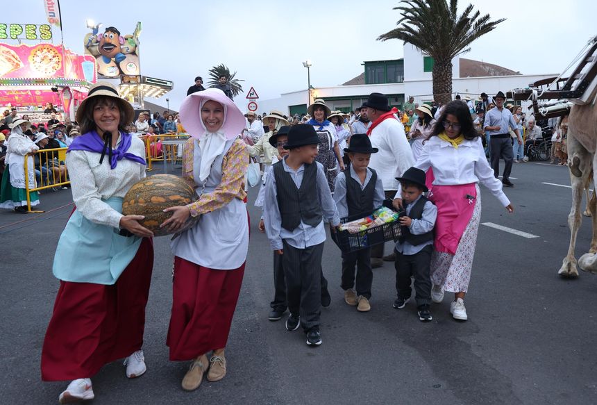 ROMERIA OFRENDA LOS DOLORES 2025 (15)