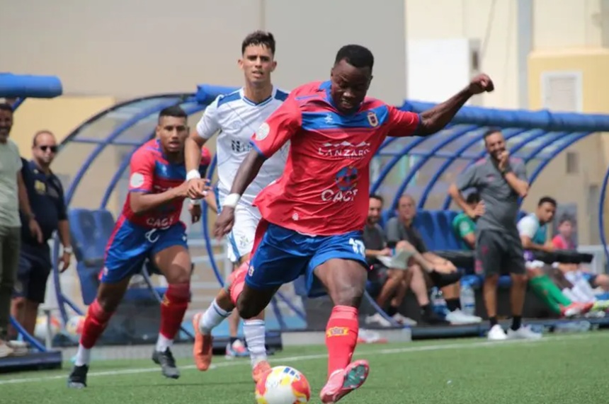 UD Lanzarote Suffers 2-0 Defeat to SD Tenisca in Tercera Federación Clash