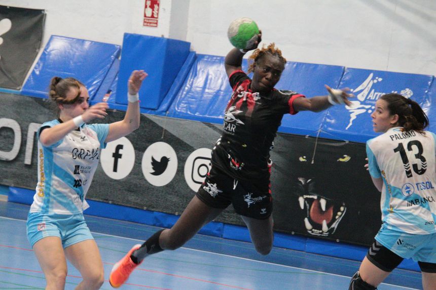 BALONMANO. CICAR LANZAROTE - GUARDÉS (5)