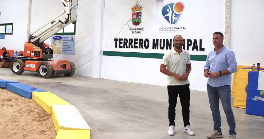 Daniel Medina y Ángel Lago pasaron por el terrero para ver cómose desarrolló el trabajo.