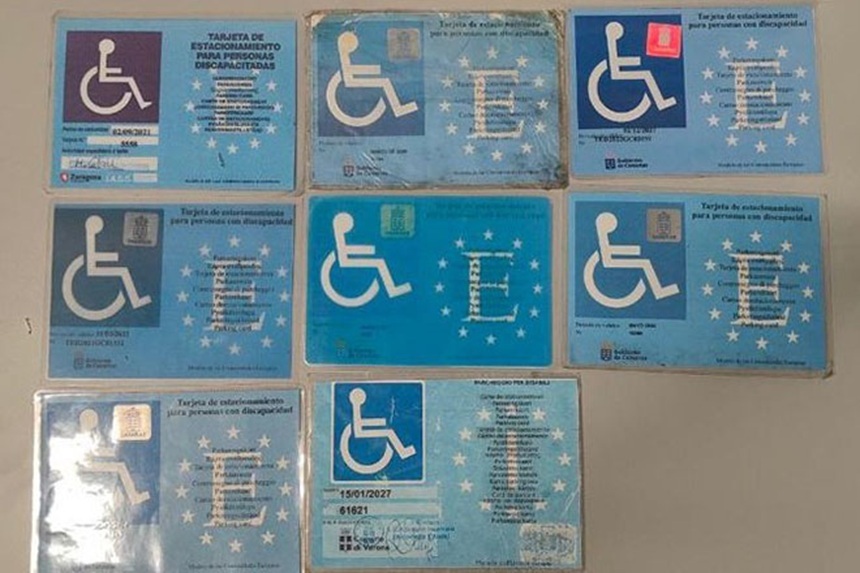 Tajetas azules fraudulentas intervenidas por la Policía Local de Arrecife durante el 2024
