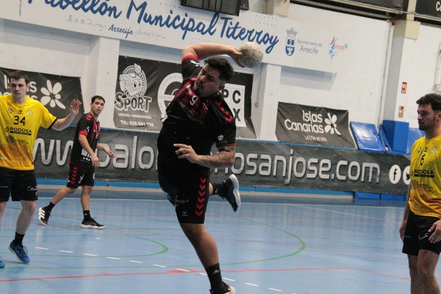 BALONMANO. SAN JOSÉ OBRERO - RIBEIRO (4)