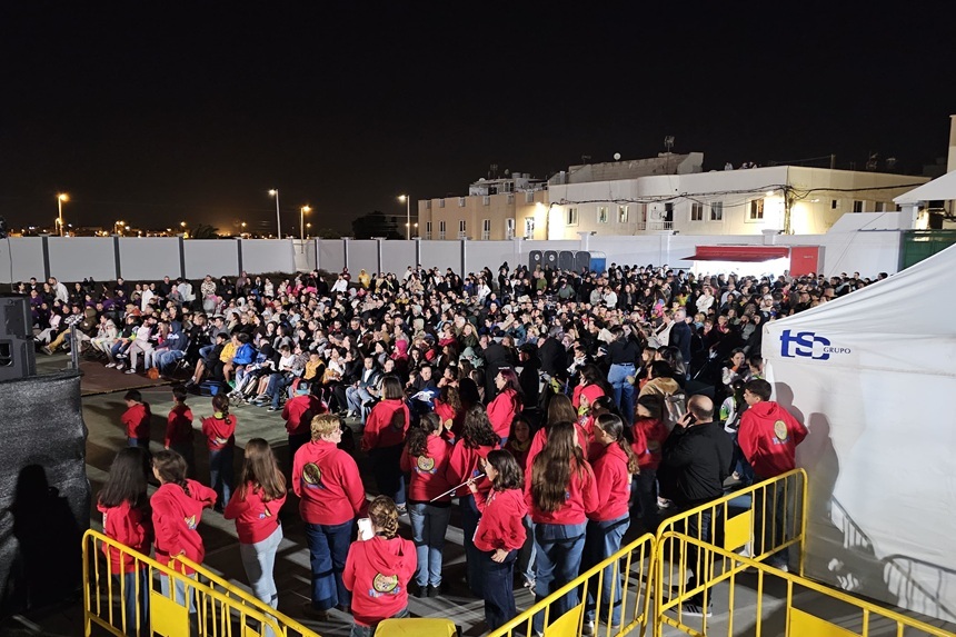 Gala Benéfica Murgas 2025 (23)