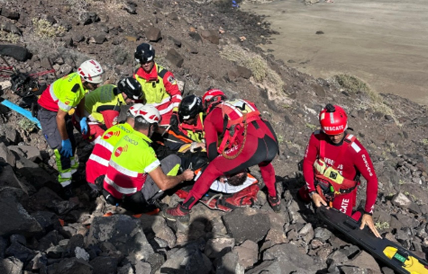 Momento en el que asistieron al herido.