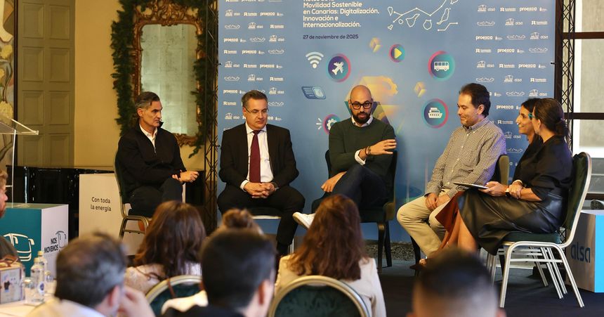 Imagen de uno de los momentos importantes de la presentación.